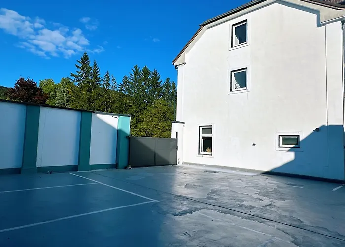 דירה Up Resistances G באדן