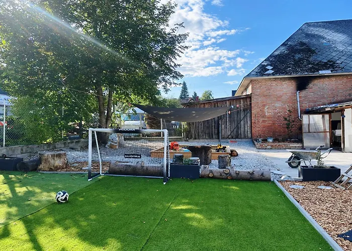 דירה Up Resistances G באדן