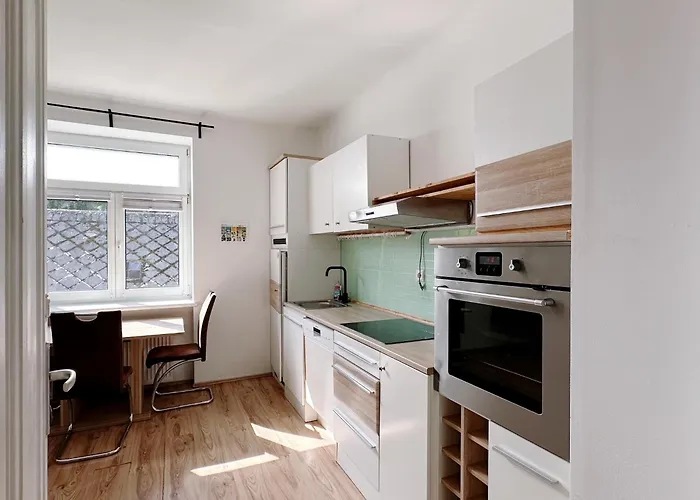 Up Resistances G Apartament *